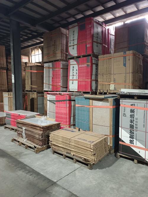 杭州家装建材市场规模庞大，商品多样，持续成长壮大