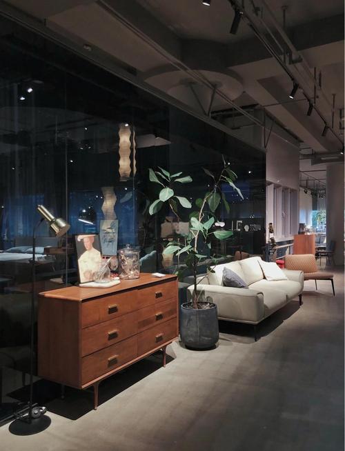 杭州家具网红店风格多样，北欧简约、复古欧式等魅力尽显